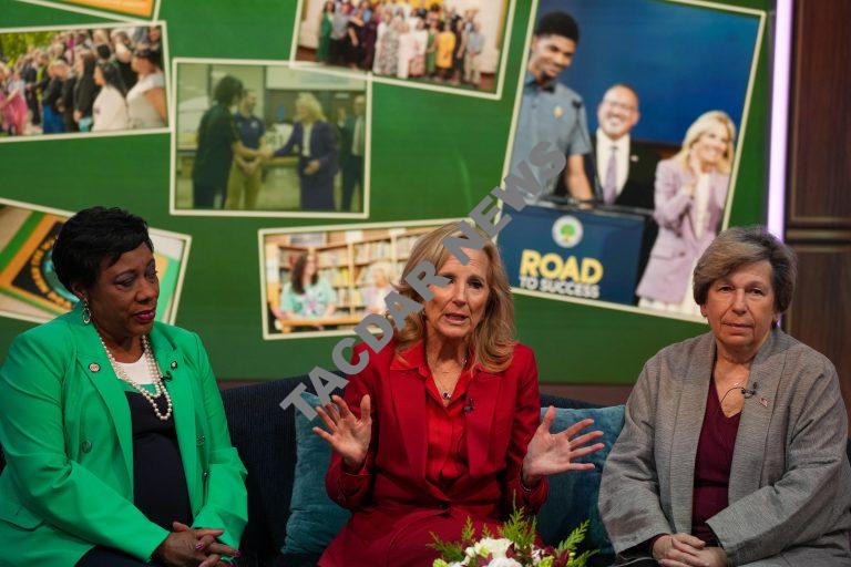 First Lady hosts virtual meeting with teachers.